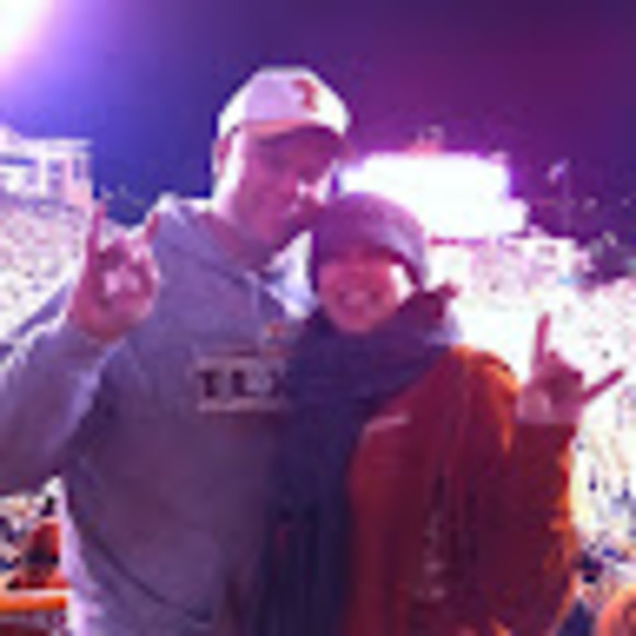 Meet your Posher, Chris - Picture 1 of 1